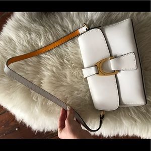 New white Dooney and Bourke shoulder bag